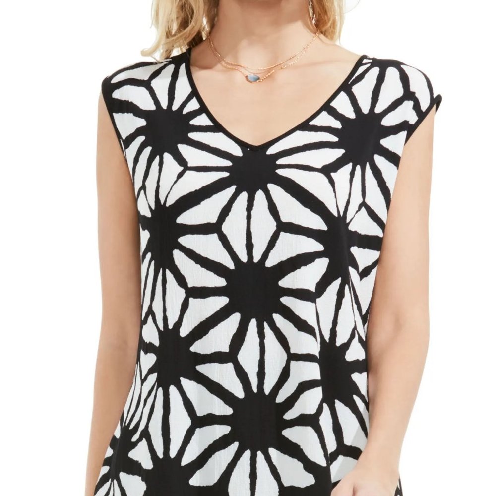 Vince Camuto Starlight Mixed Media Top Black/White  Sz L EUC